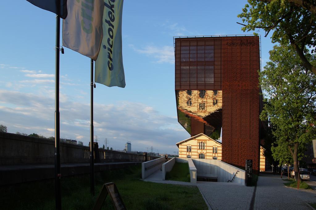 Vistula River Roof Terrace *